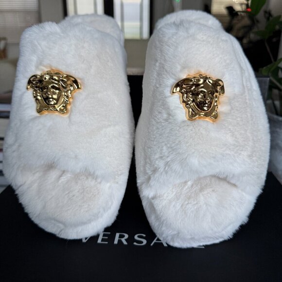 VERSACE Medusa Men's Lavender Faux Purple Slippers, sizes 43, 45 - Picture 13 of 13